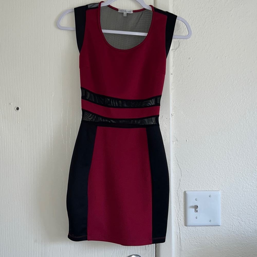 Charlotte russe maroon/black sleeveless dress